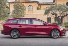 Élen a Ford
